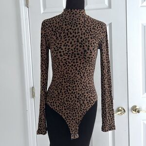 Forever 21 Long Sleeve Leopard Print Bodysuit